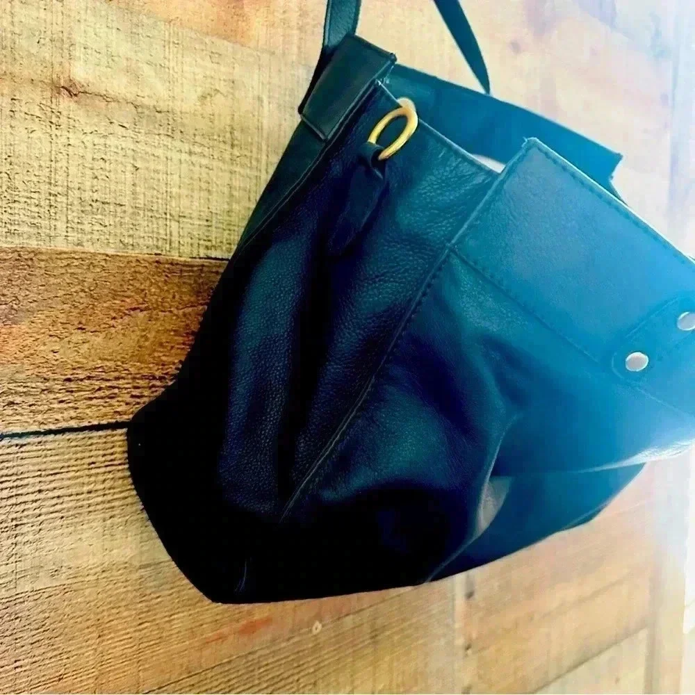 Margot New York Black Casey Leather Crossbody Tote